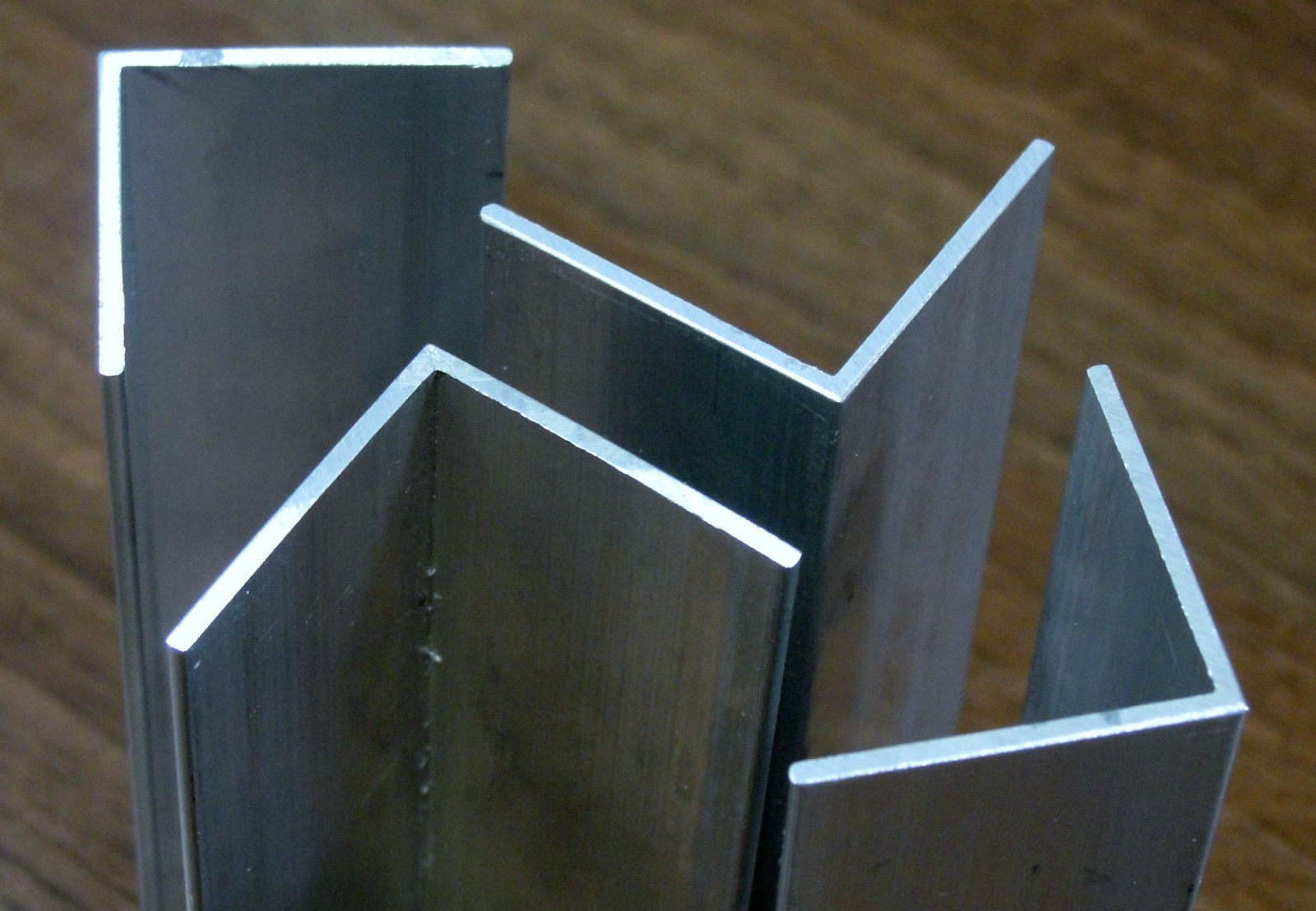 40 x 40 x 3.0mm Mild Steel Box Section - HardwareOutlet